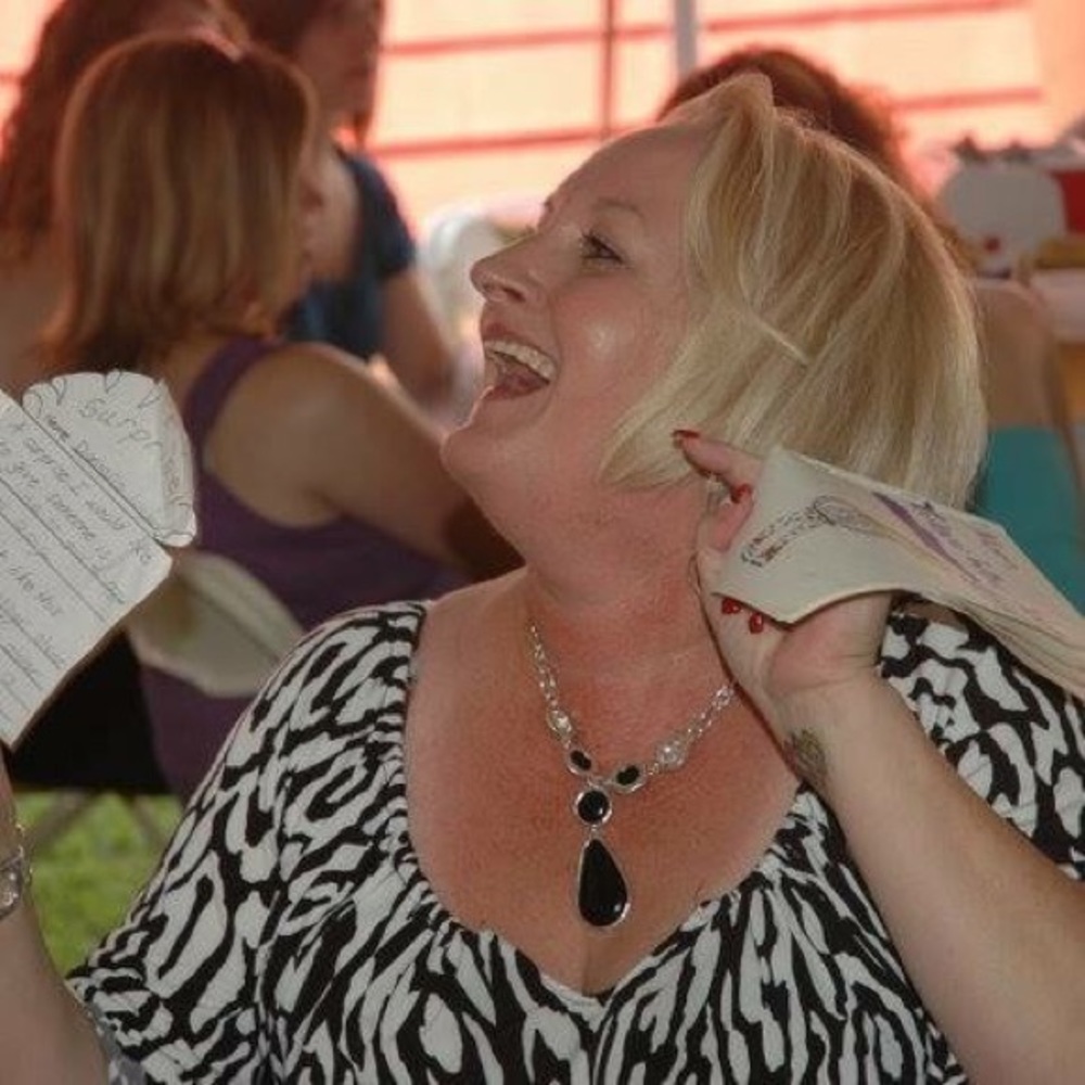 Meet your Posher, Loretta